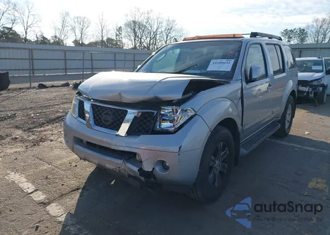 2005 Nissan Pathfinder Le из США, поврежденный, VIN 5N1AR18U15C738785